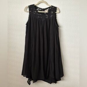 Styles&Company Black Flowy Sleeveless Medium Dress